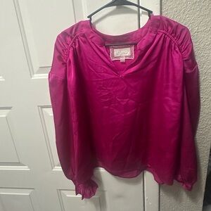 Pink satin top 
Size medium
